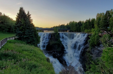 Kakabeka Falls 