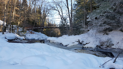 Arrowhead hiking